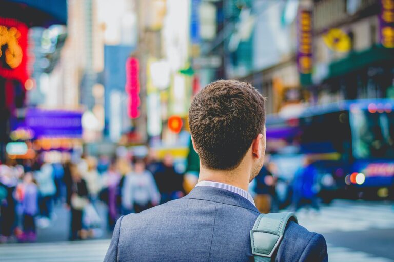 How To Know When To Switch Jobs